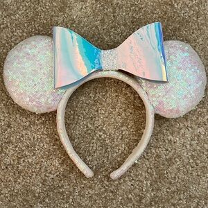 Disney White Iridescent Sequin Mickey Ears